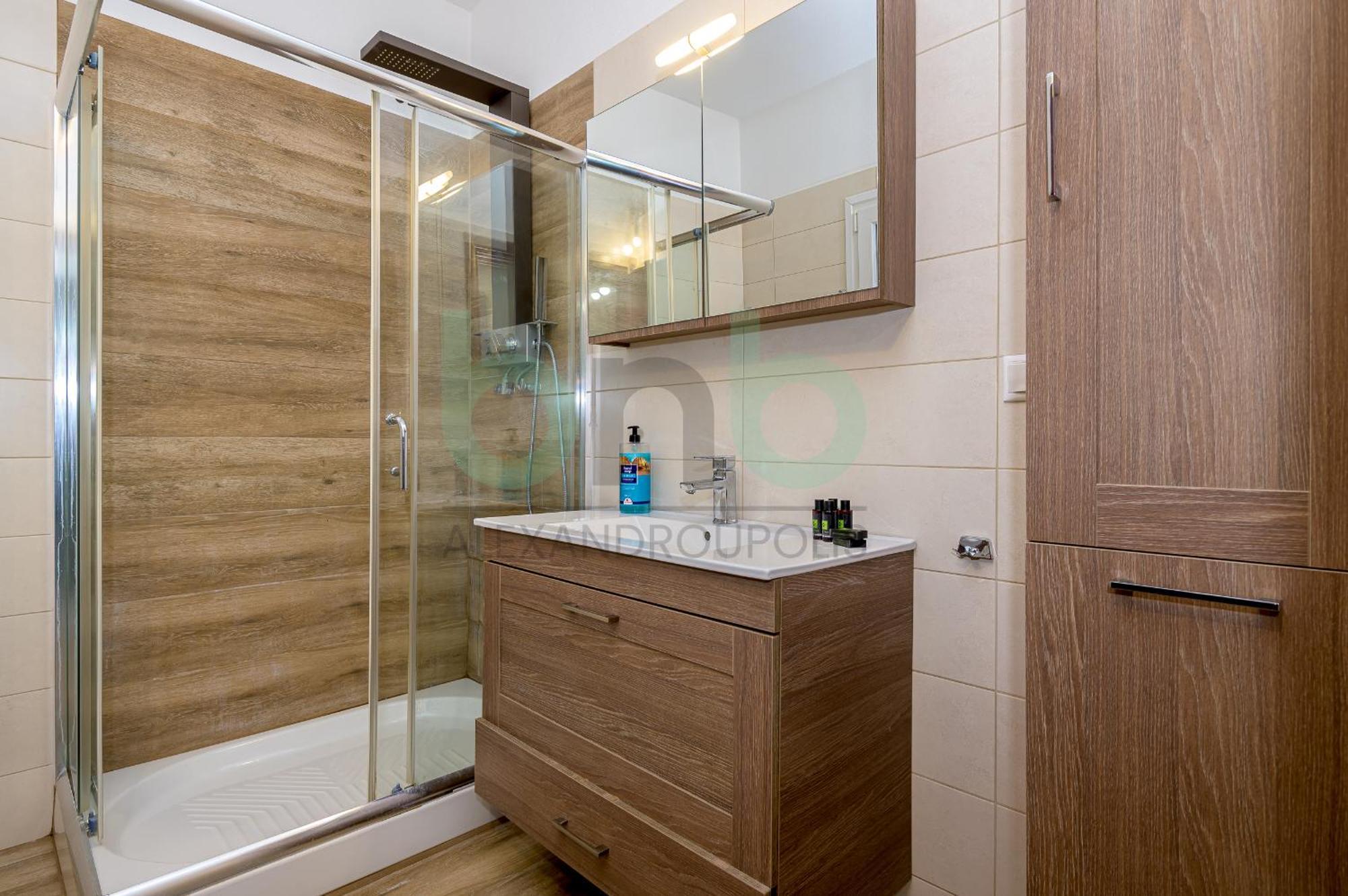 Luxurious Tsimiski 2Nd Floor Александруполис Екстериор снимка