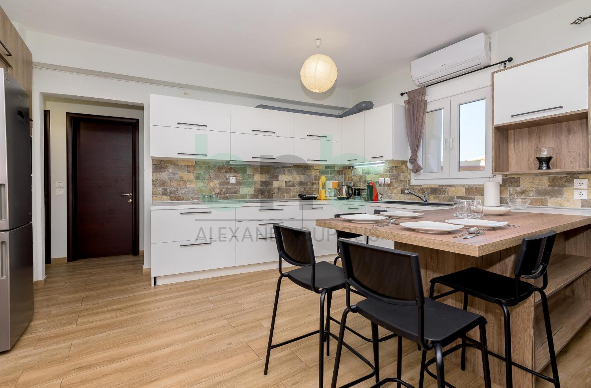 Luxurious Tsimiski 2Nd Floor Александруполис Екстериор снимка
