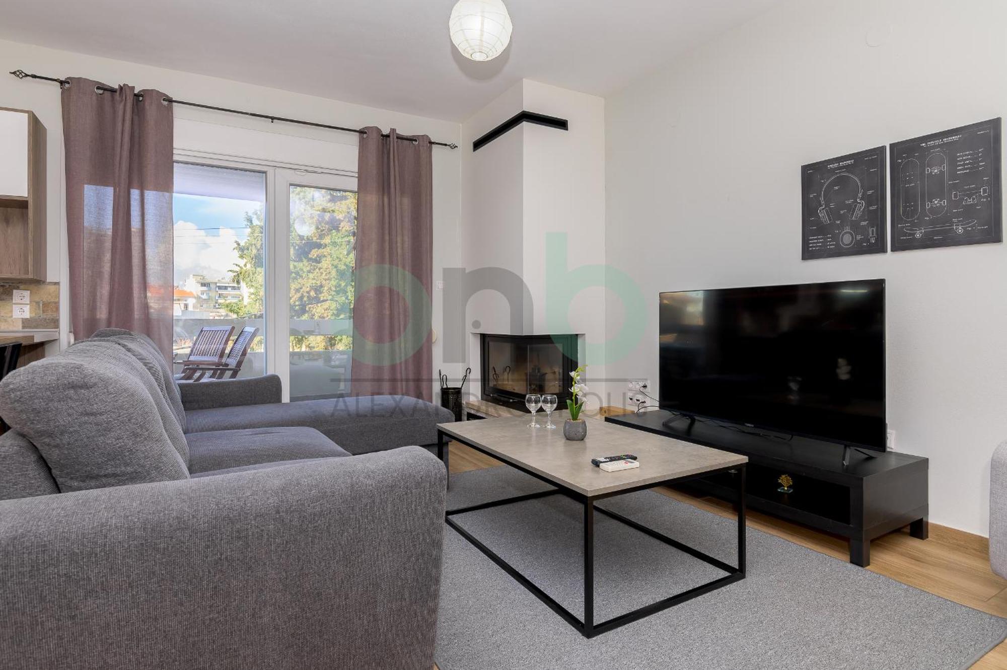 Luxurious Tsimiski 2Nd Floor Александруполис Екстериор снимка