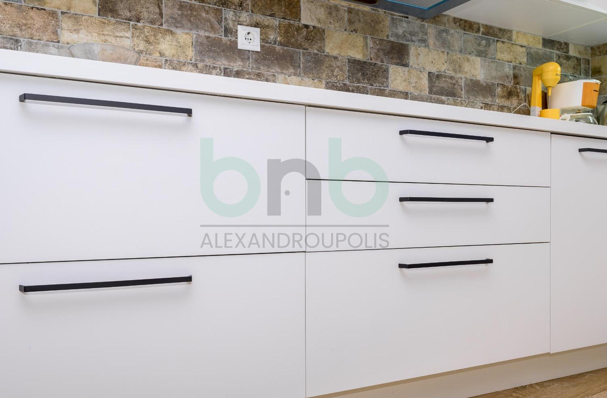 Luxurious Tsimiski 2Nd Floor Александруполис Екстериор снимка
