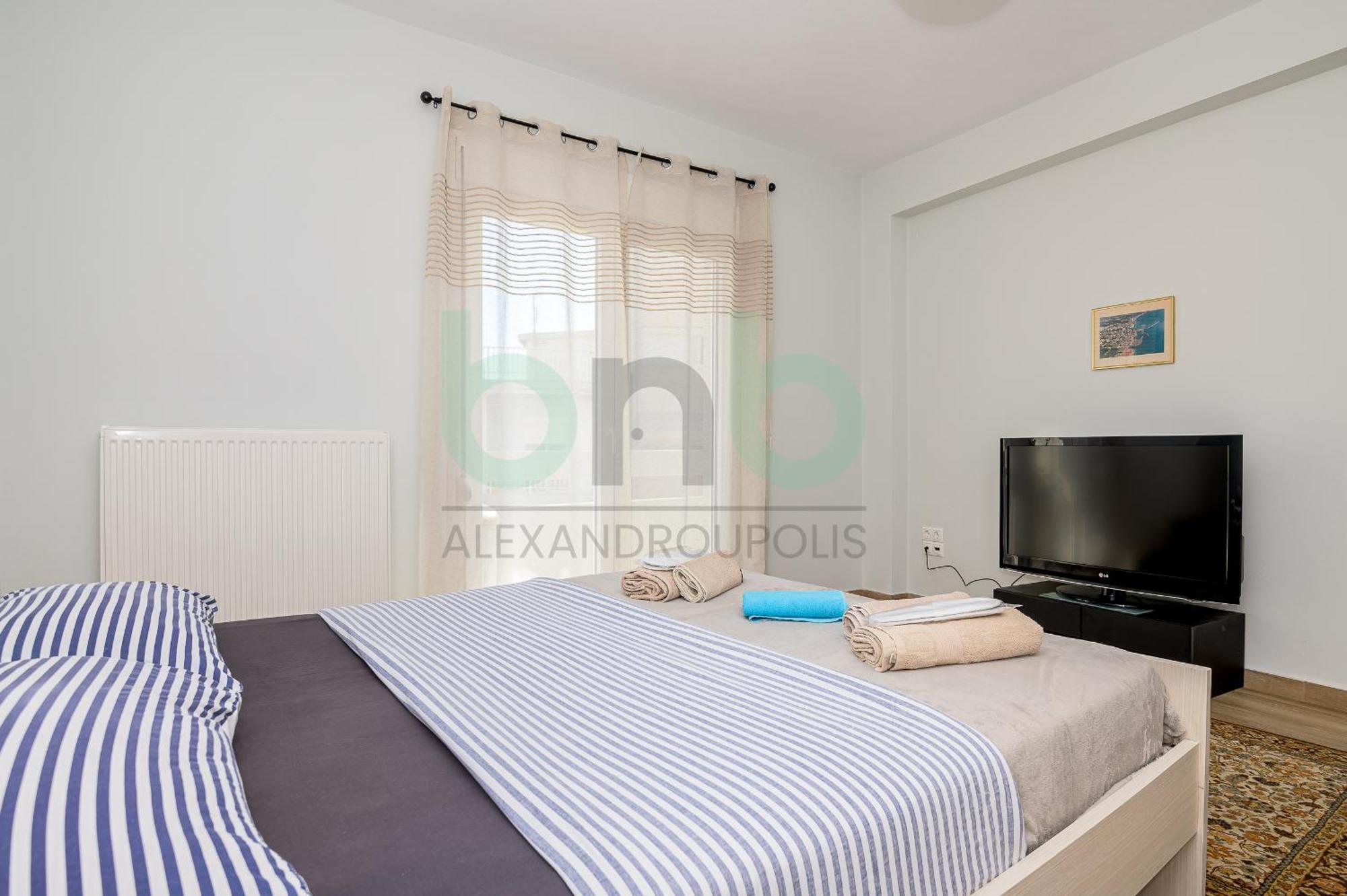 Luxurious Tsimiski 2Nd Floor Александруполис Екстериор снимка
